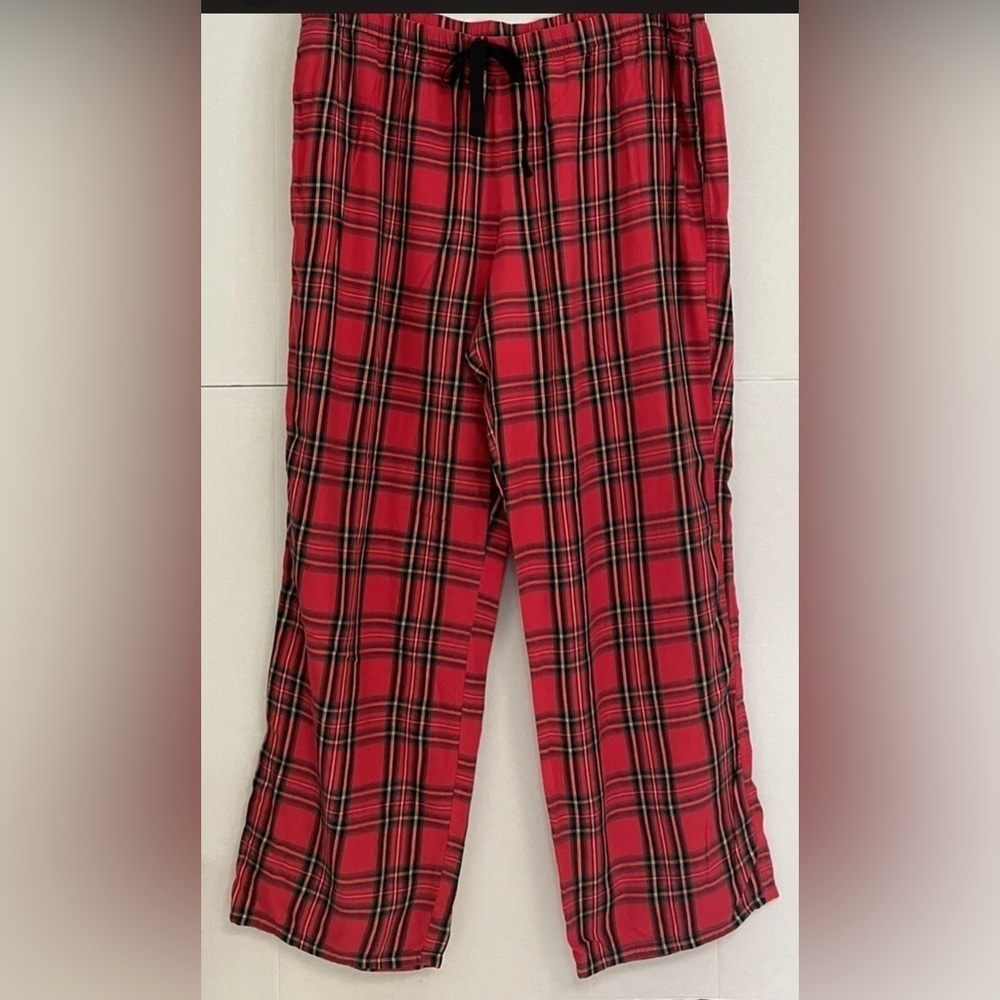 VICTORIA SECRET womens plaid red pajama size M